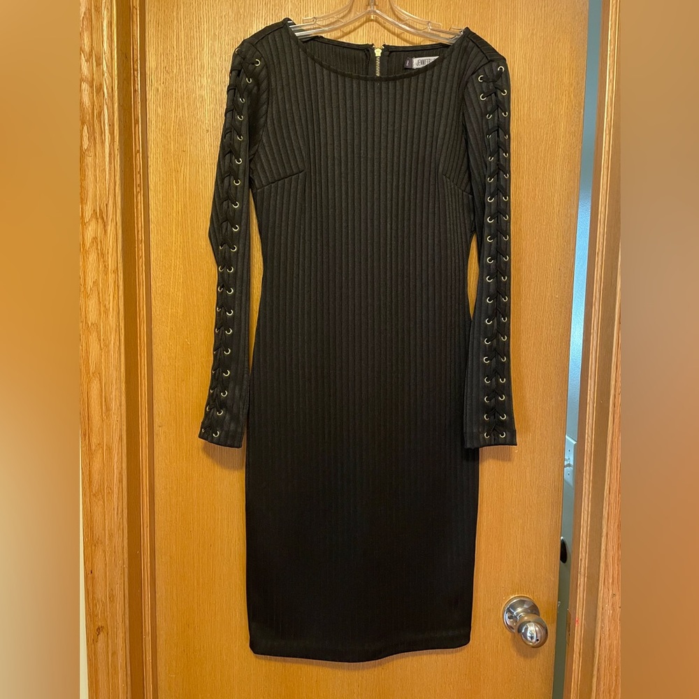 Jennifer Lopez black long sleeve dress